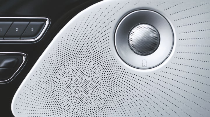 A stylish speaker cover of a 2024 Lincoln Aviator® SUV is shown | Klaben Lincoln in Kent OH